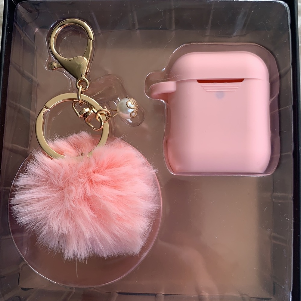 Sarina Case and key Charm for AirPods